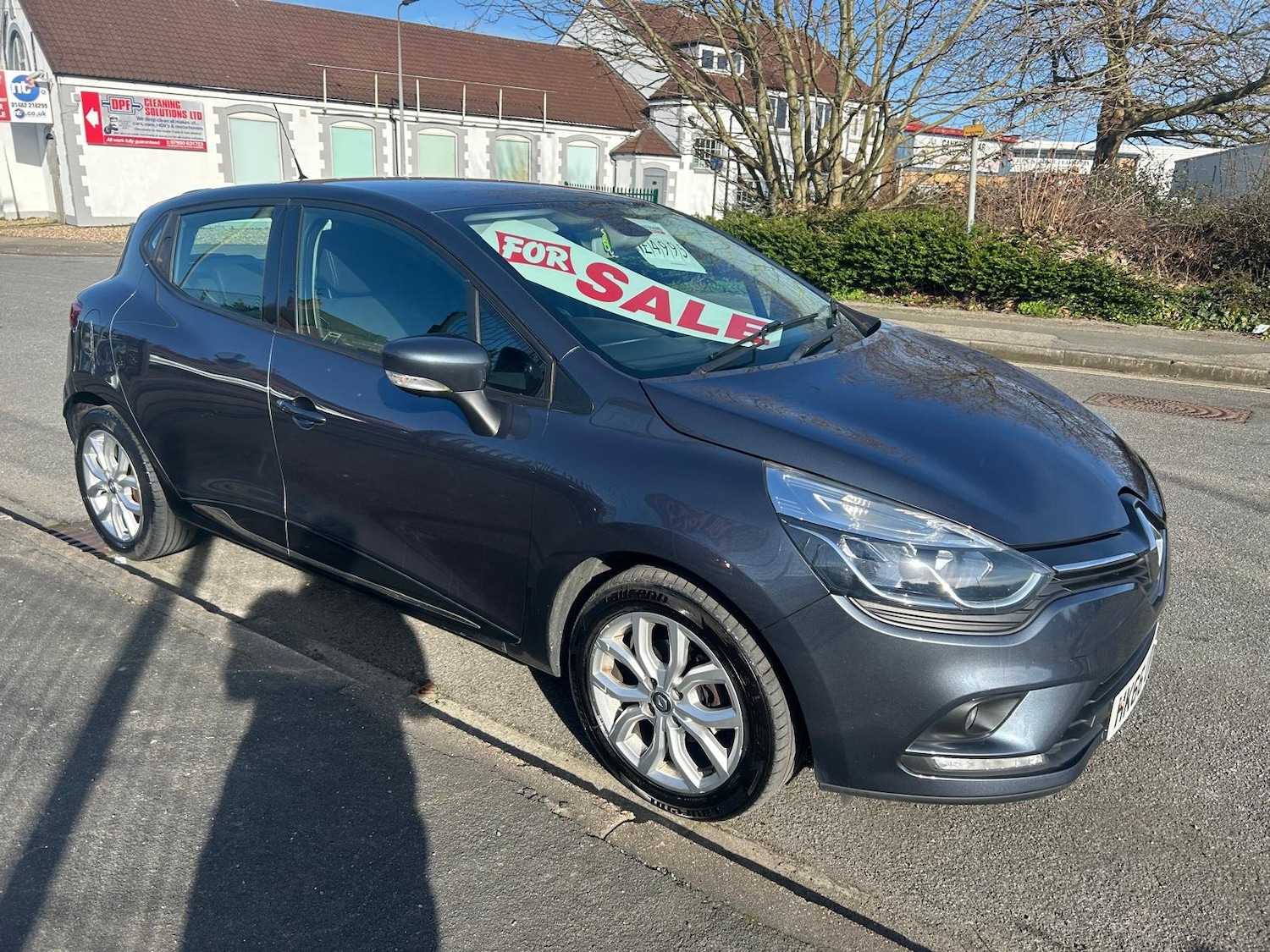 Used Renault Clio 2017 for sale - 77743524: Photo 20