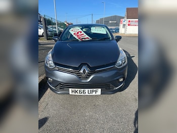 Used Renault Clio 2017 for sale - 77743524: Photo