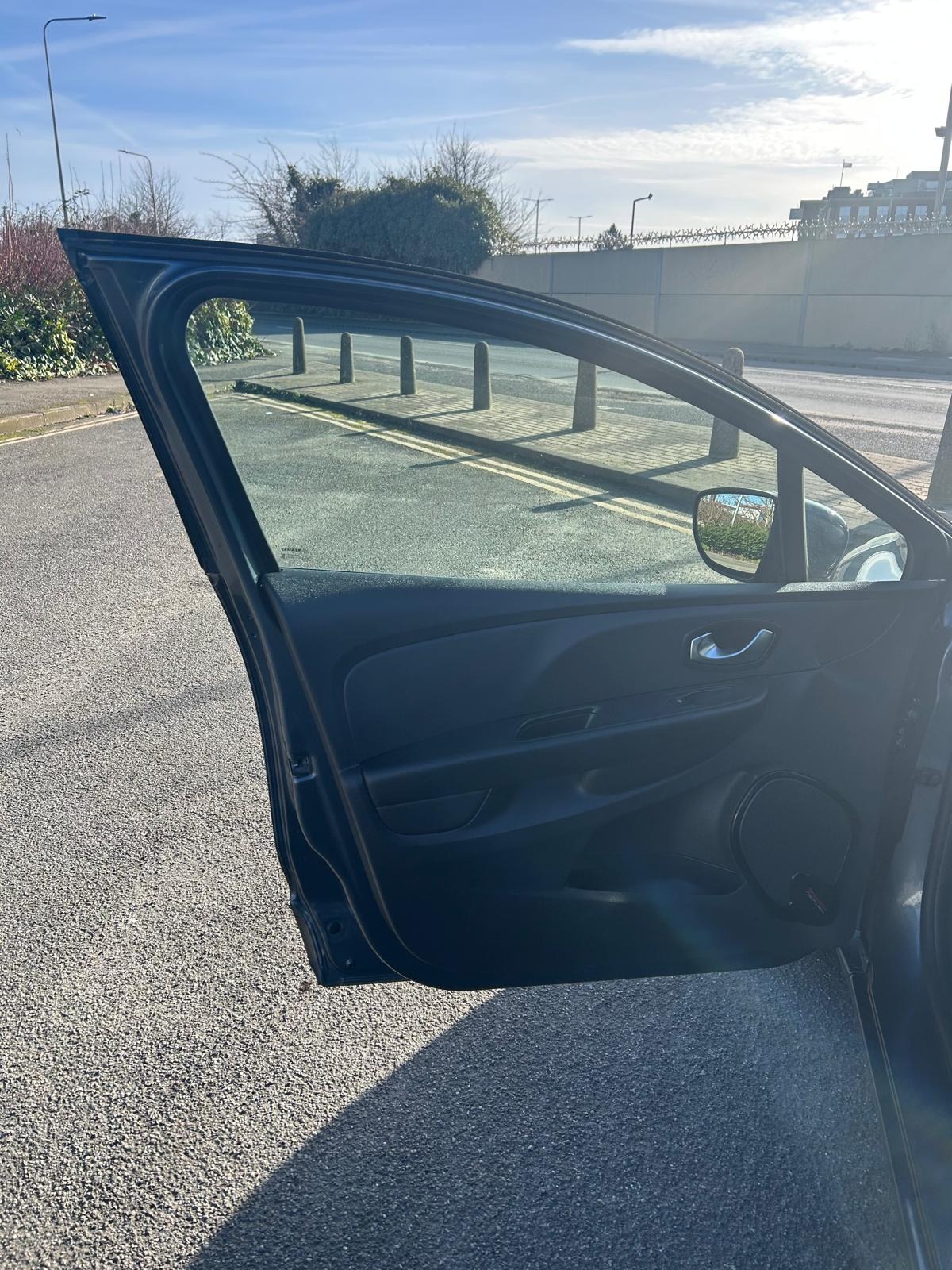 Used Renault Clio 2017 for sale - 77743524: Photo 6