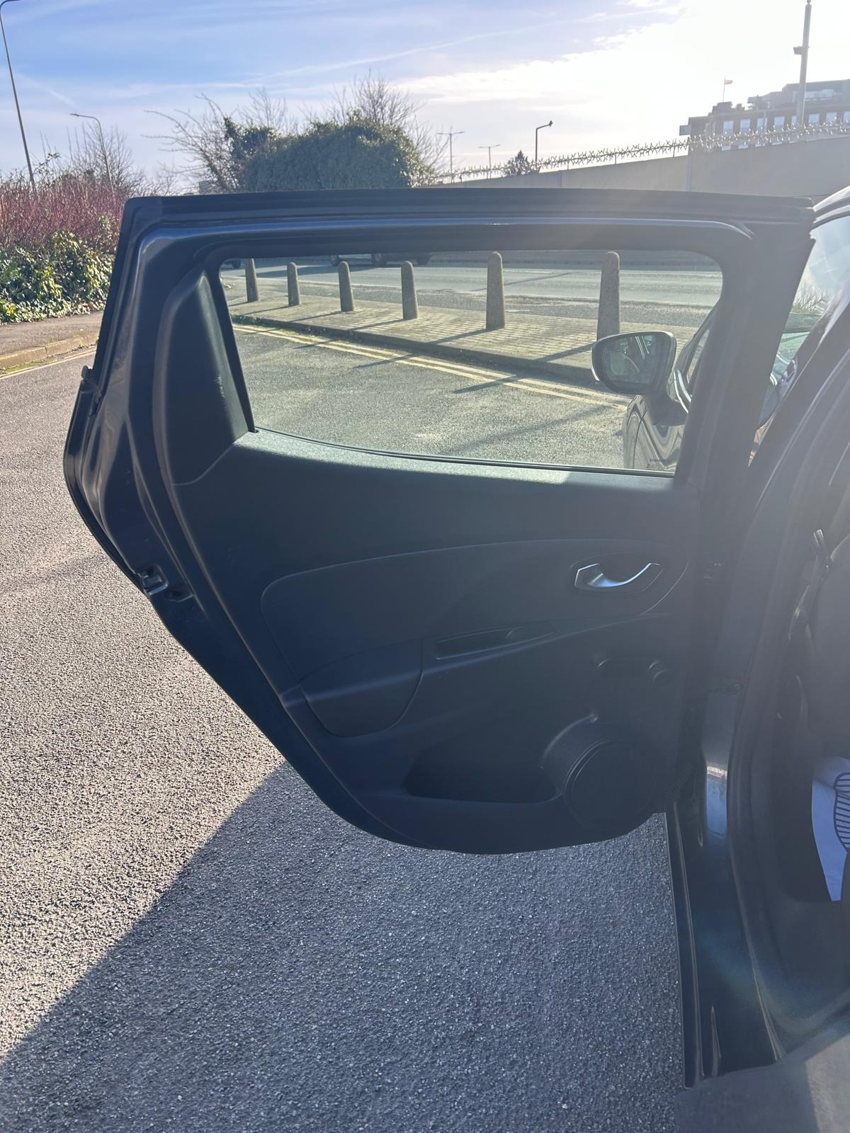 Used Renault Clio 2017 for sale - 77743524: Photo 8