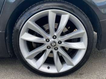 Used Jaguar XF 2013 for sale - 74770405: Photo