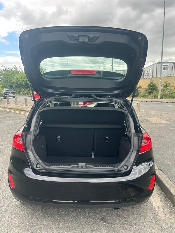 Used Ford Fiesta 2018 for sale - 75043571: Photo 11
