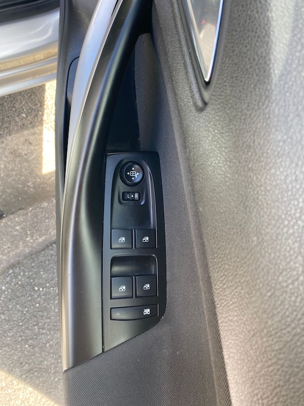 Used Vauxhall Astra 2018 for sale - 71232466: Photo 18