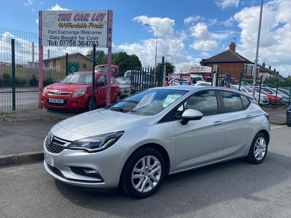 Used Vauxhall Astra 2018 for sale - 71232466: Photo 1