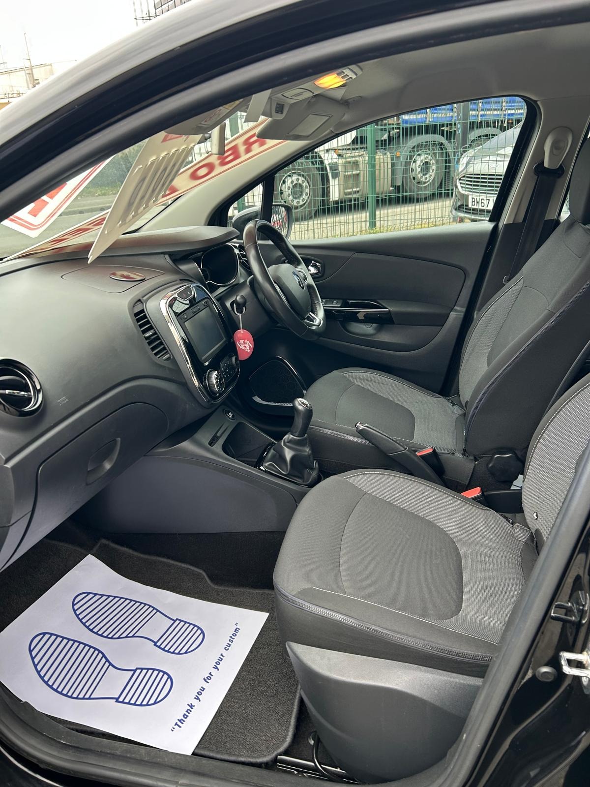 Used Renault Captur 2016 for sale - 78106236: Photo 5