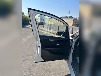 Used BMW 2 Series 2017 for sale - 79263808: Photo
