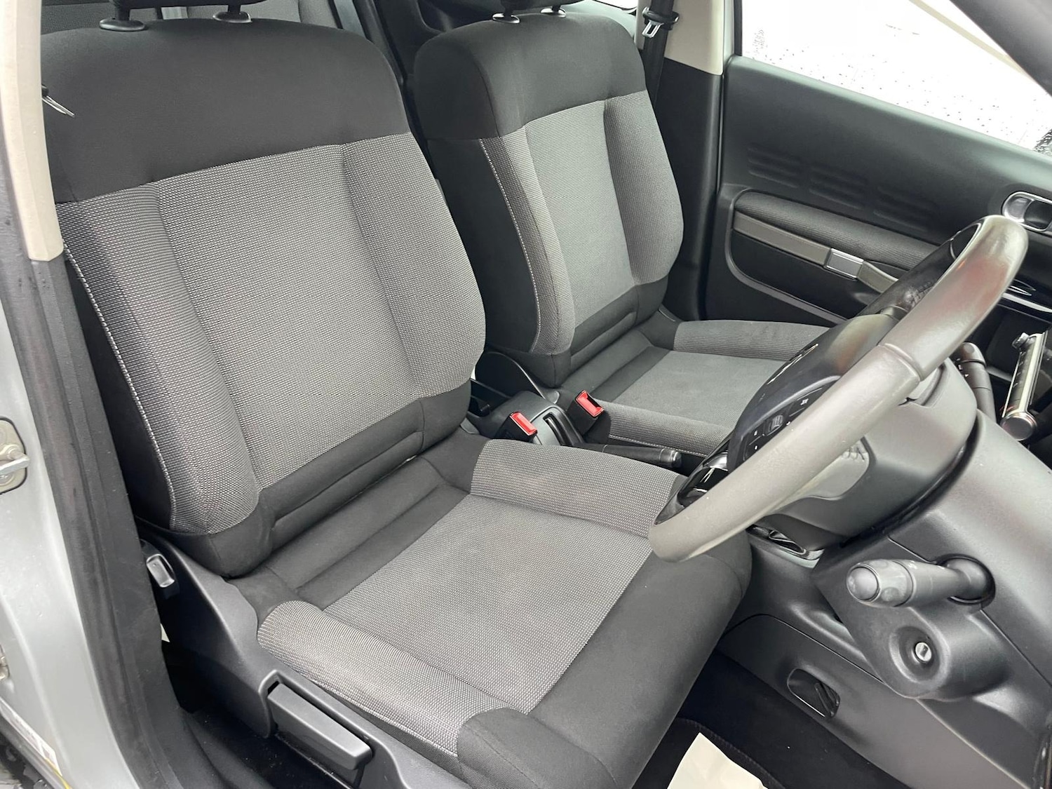 Used Citroen C4 Cactus 2016 for sale - 76375427: Photo 16