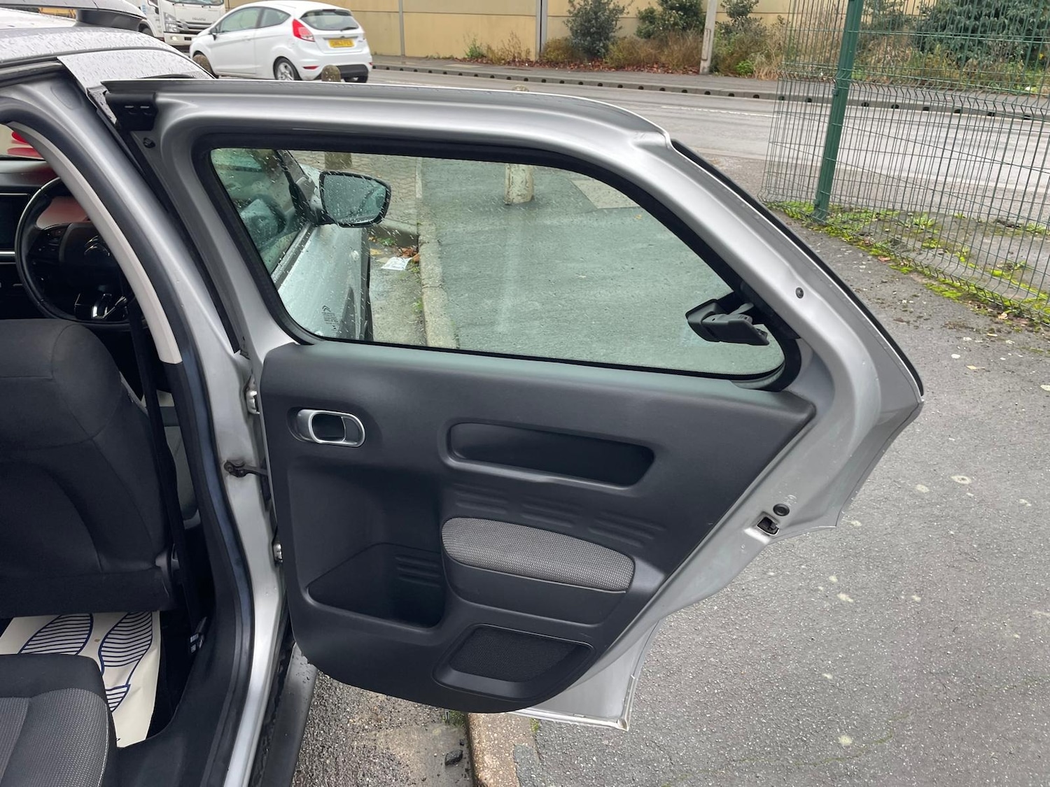 Used Citroen C4 Cactus 2016 for sale - 76375427: Photo 28