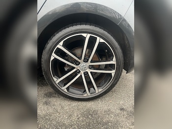 Used Volkswagen Golf 2015 for sale - 77446324: Photo