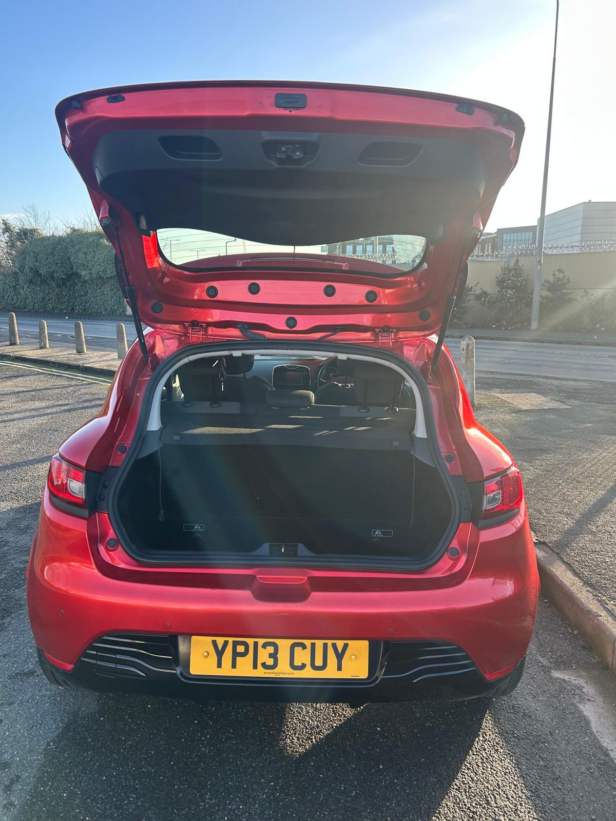 Used Renault Clio 2013 for sale - 77398445: Photo 11