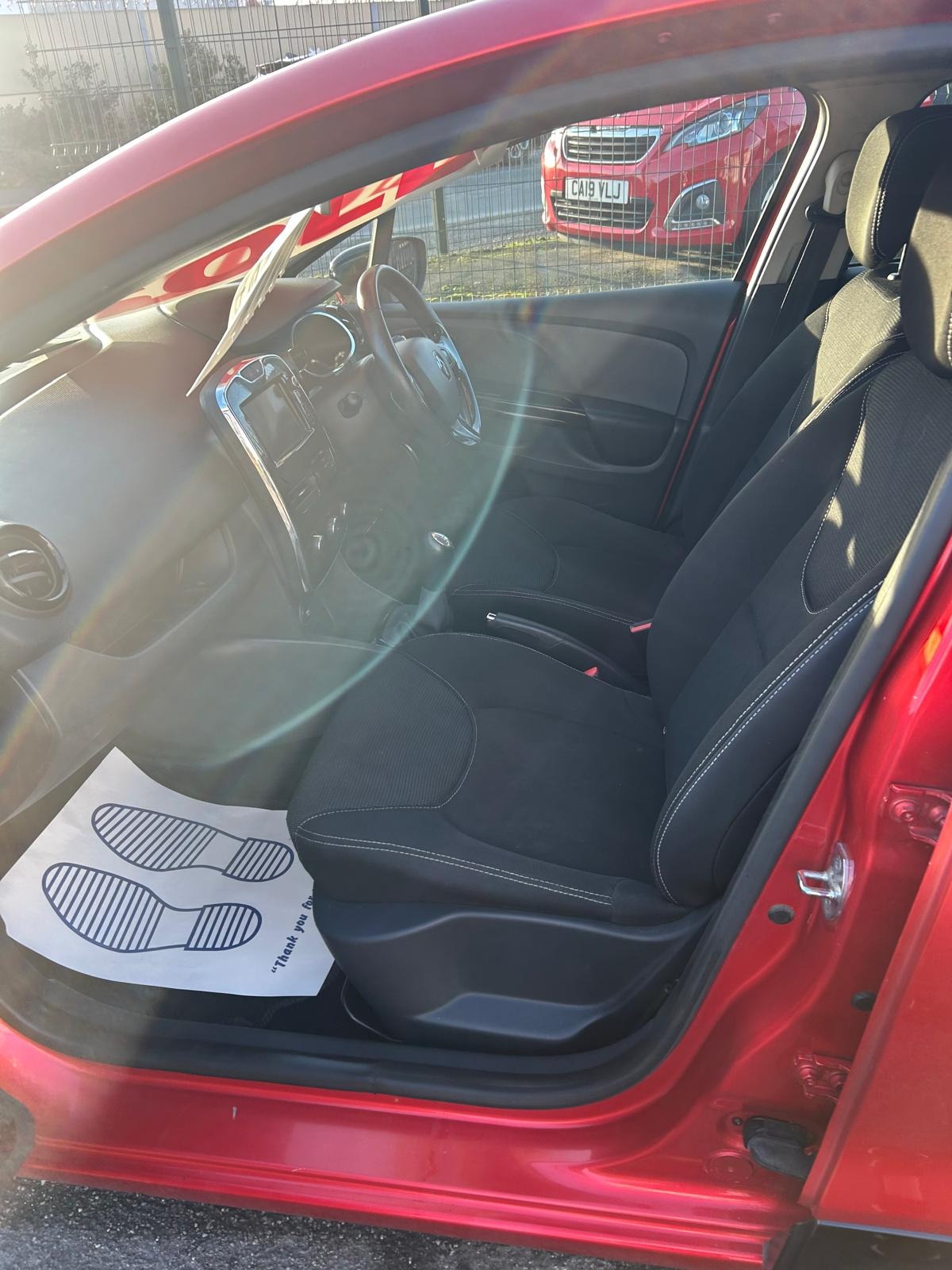 Used Renault Clio 2013 for sale - 77398445: Photo 5