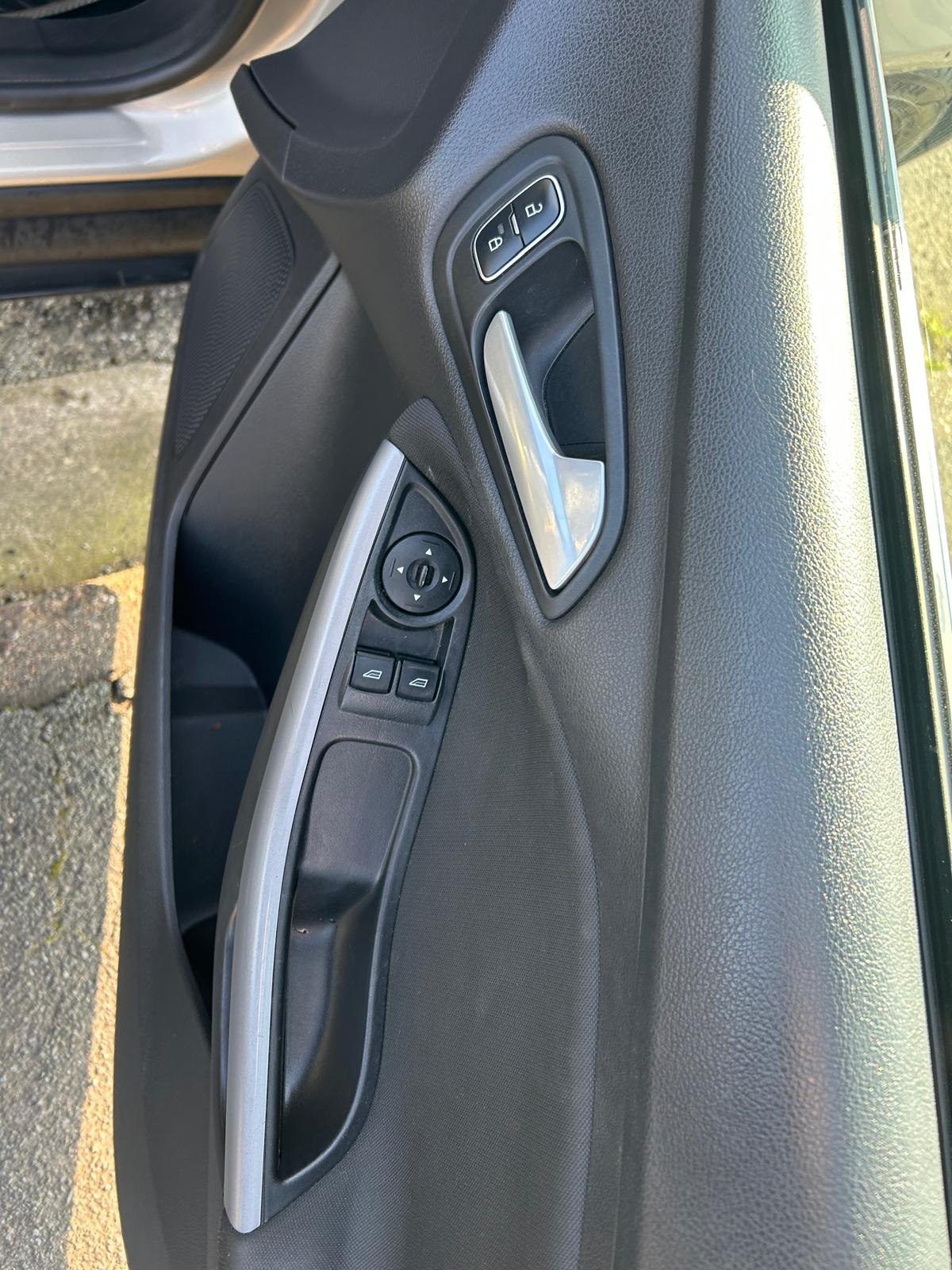 Used Ford Focus 2015 for sale - 77760279: Photo 19