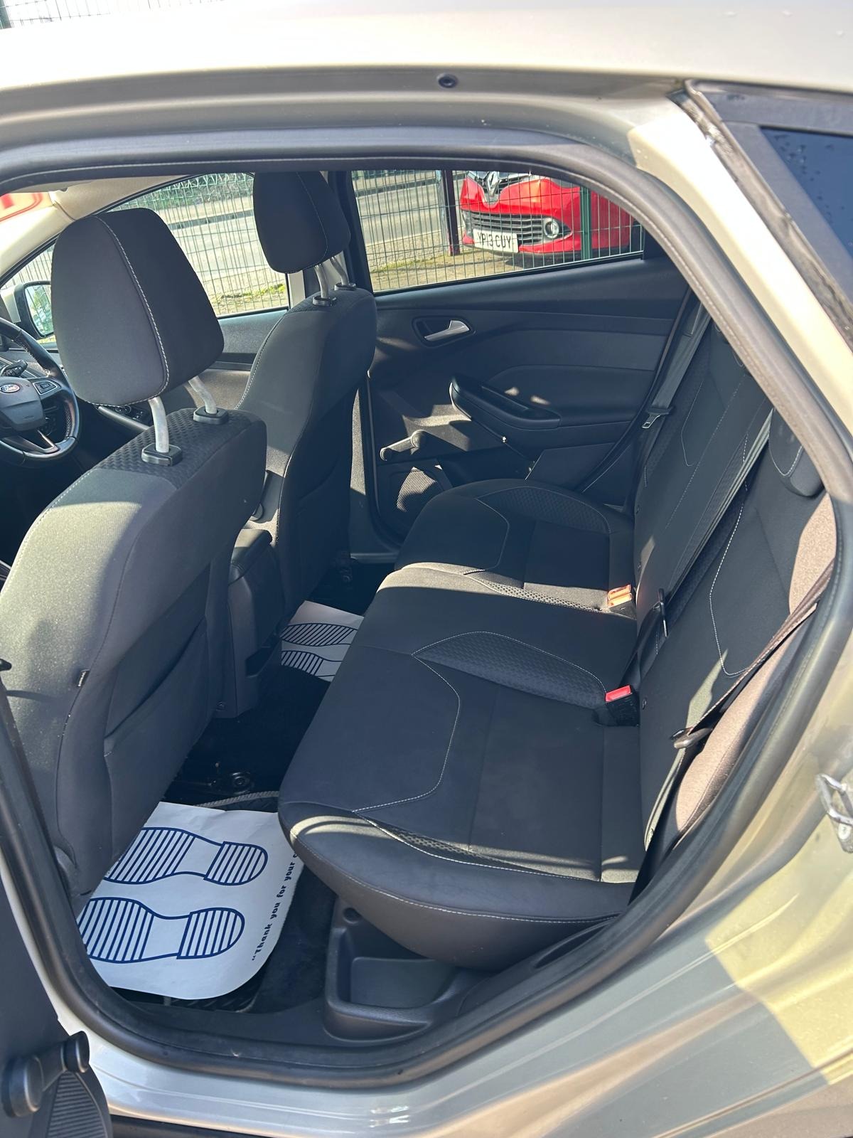 Used Ford Focus 2015 for sale - 77760279: Photo 7