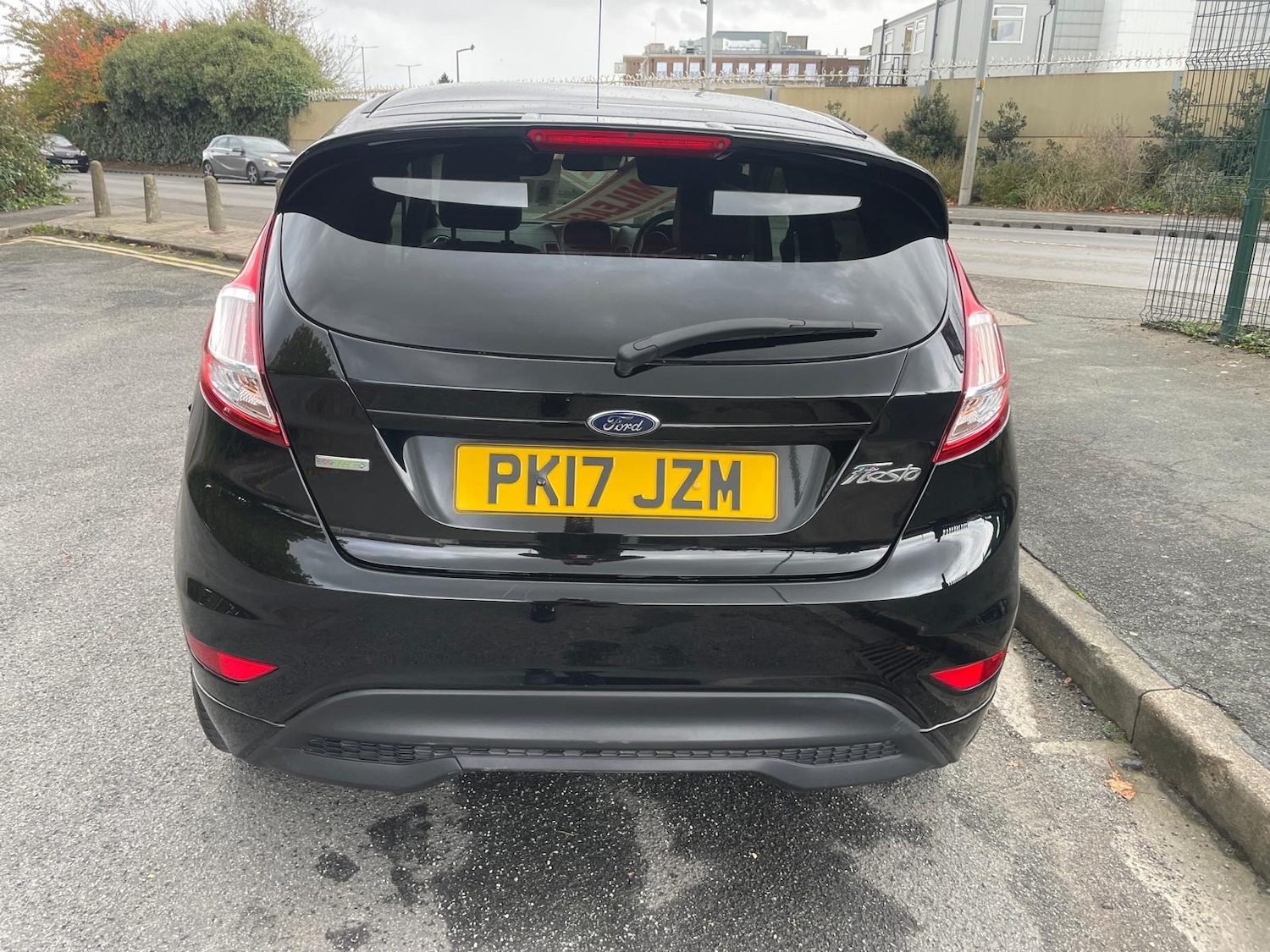 Used Ford Fiesta 2017 for sale - 76332059: Photo 4