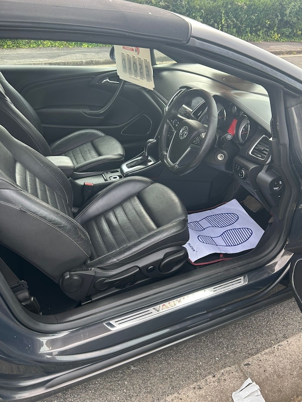 Used Vauxhall Cascada 2013 for sale - 75144963: Photo 18