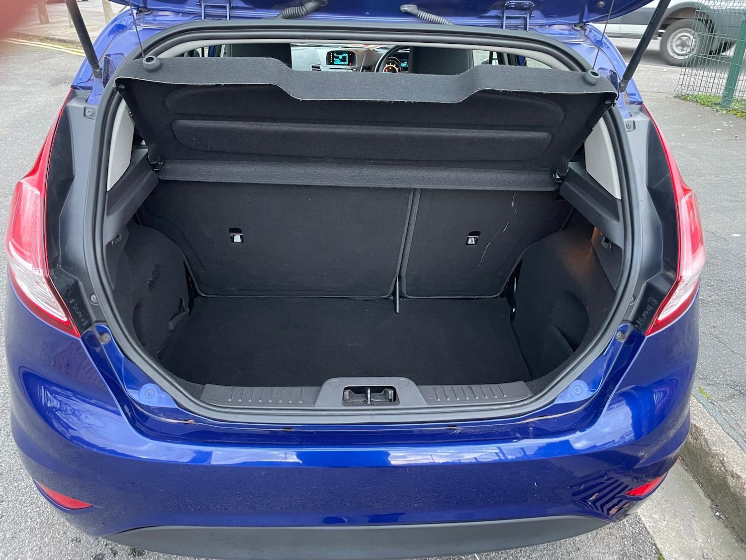 Used Ford Fiesta 2015 for sale - 76951021: Photo 5