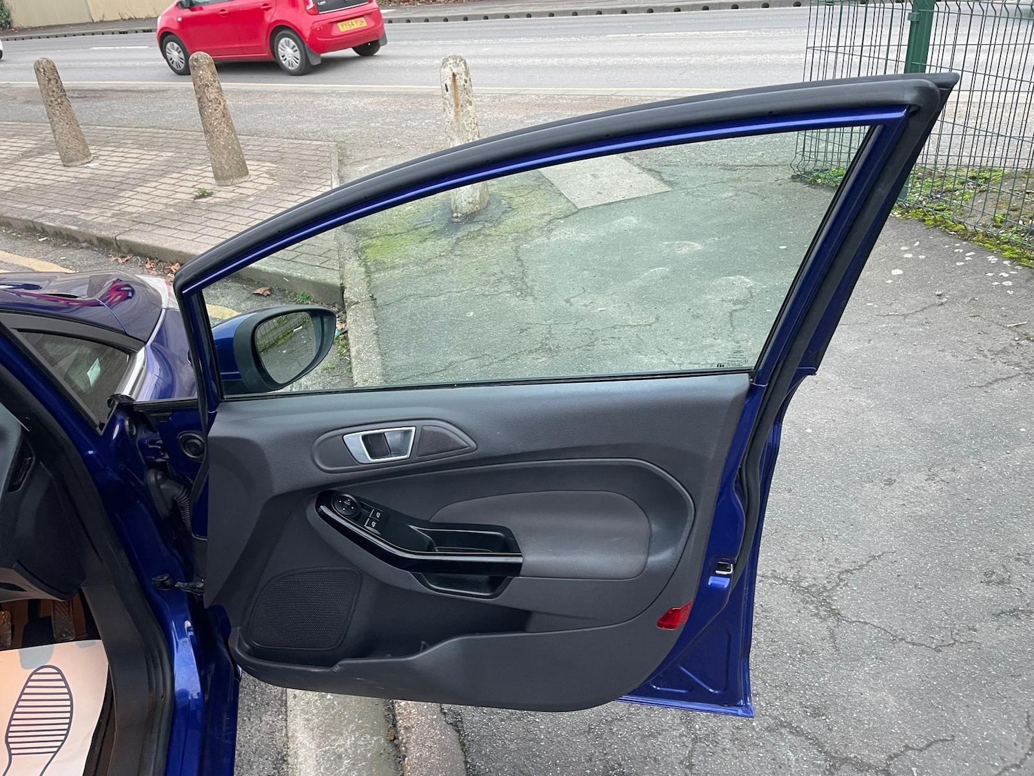 Used Ford Fiesta 2015 for sale - 76951021: Photo 8