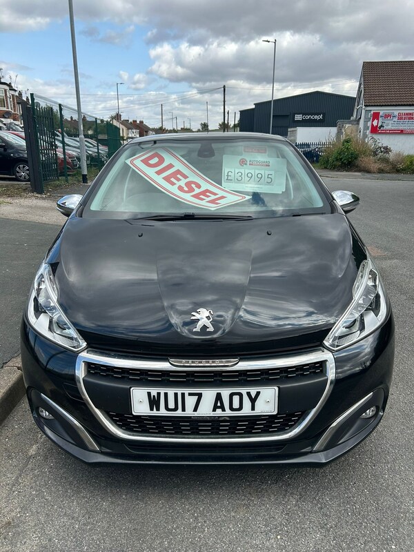 Used Peugeot 208 2017 for sale - 75545603: Photo 2