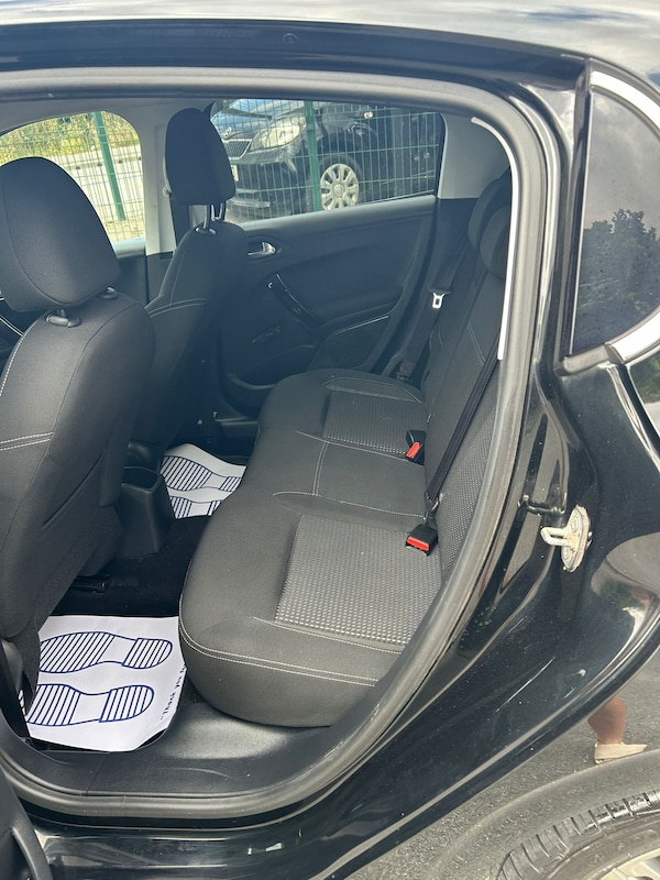 Used Peugeot 208 2017 for sale - 75545603: Photo 7