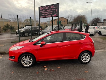 Used Ford Fiesta 2016 for sale - 76734395: Photo