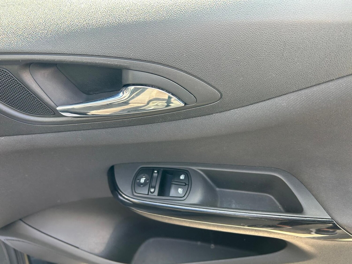 Used Vauxhall Corsa 2015 for sale - 78108049: Photo 18