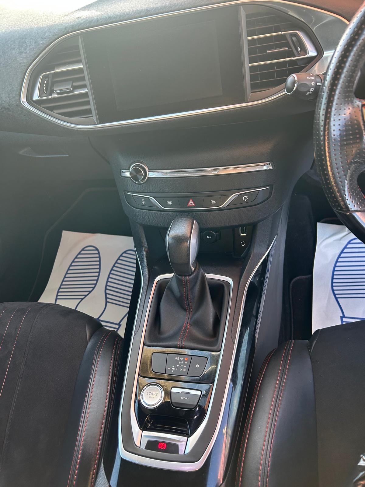 Used Peugeot 308 2016 for sale - 77392619: Photo 17