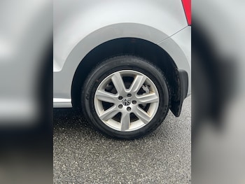 Used Volkswagen Polo 2014 for sale - 77516553: Photo