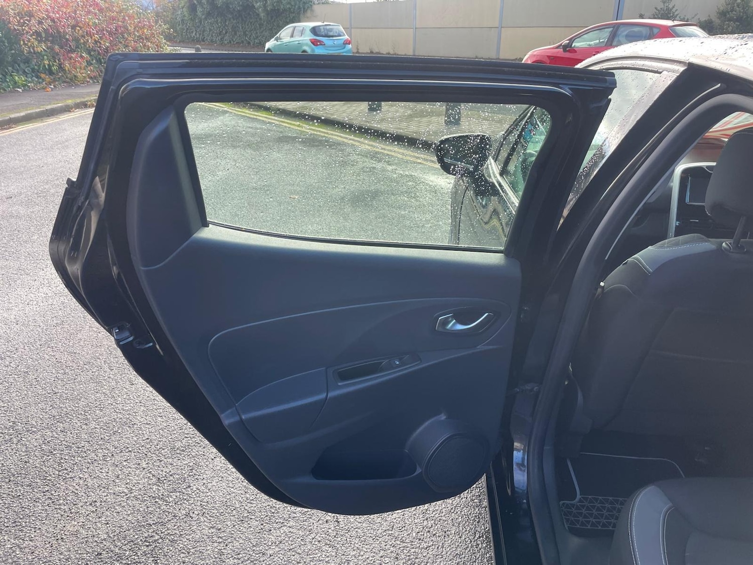 Used Renault Clio 2015 for sale - 76519662: Photo 22