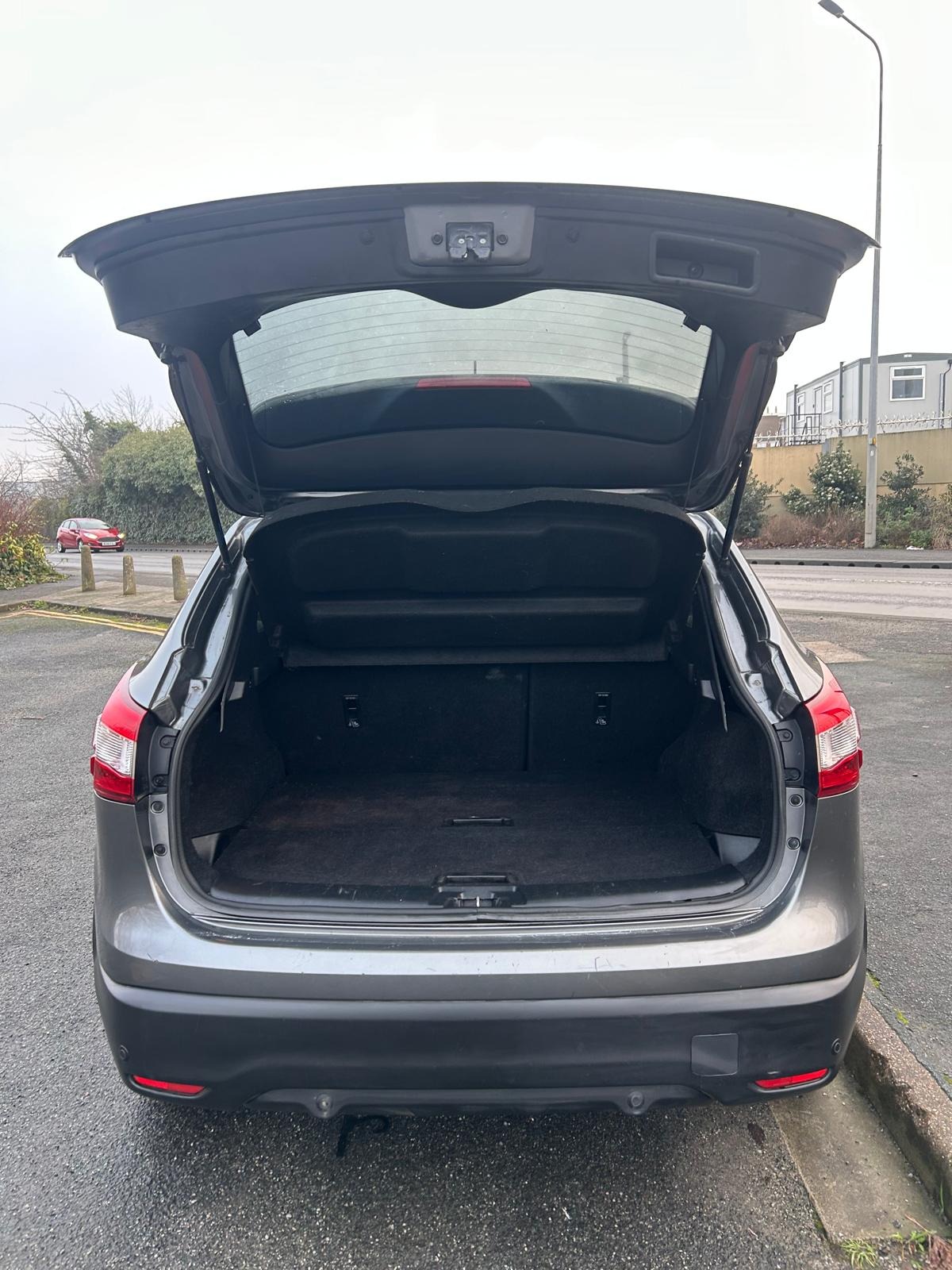 Used Nissan Qashqai 2015 for sale - 77136156: Photo 11