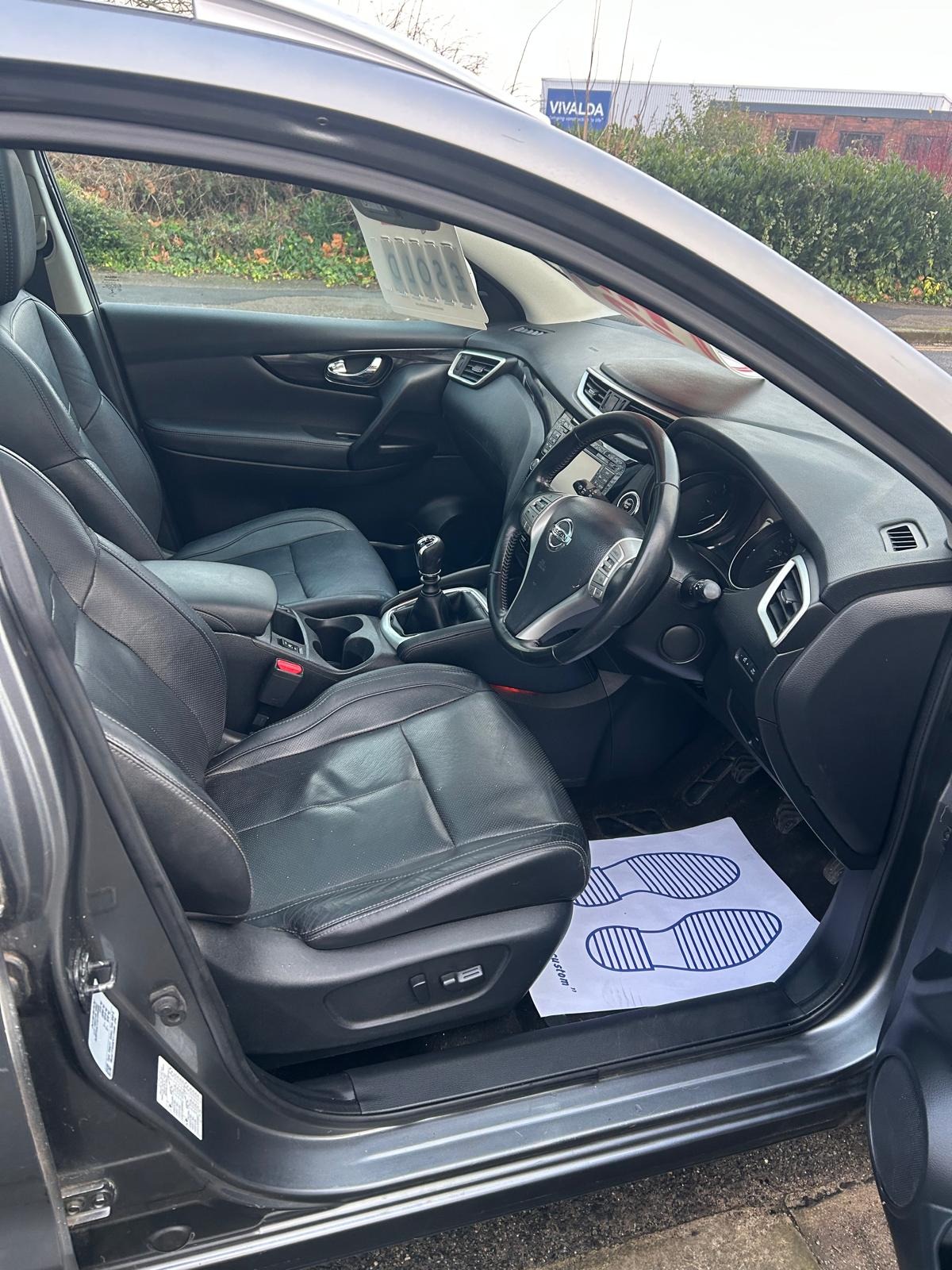 Used Nissan Qashqai 2015 for sale - 77136156: Photo 15