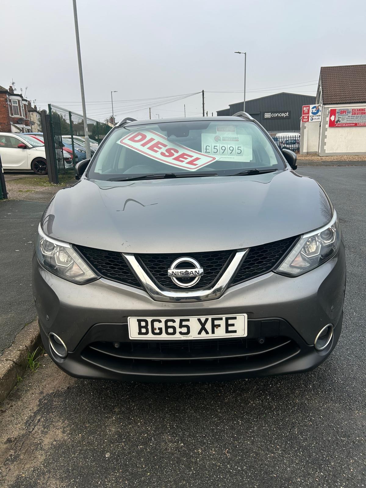 Used Nissan Qashqai 2015 for sale - 77136156: Photo 2