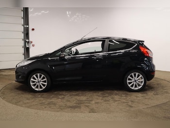 Used Ford Fiesta 2016 for sale - 78742044: Photo