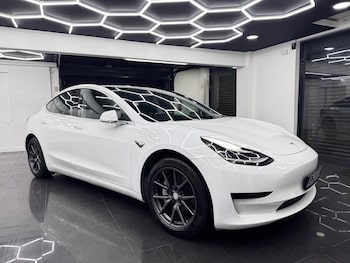 Used Tesla Model 3 2020 for sale - 77909848: Photo