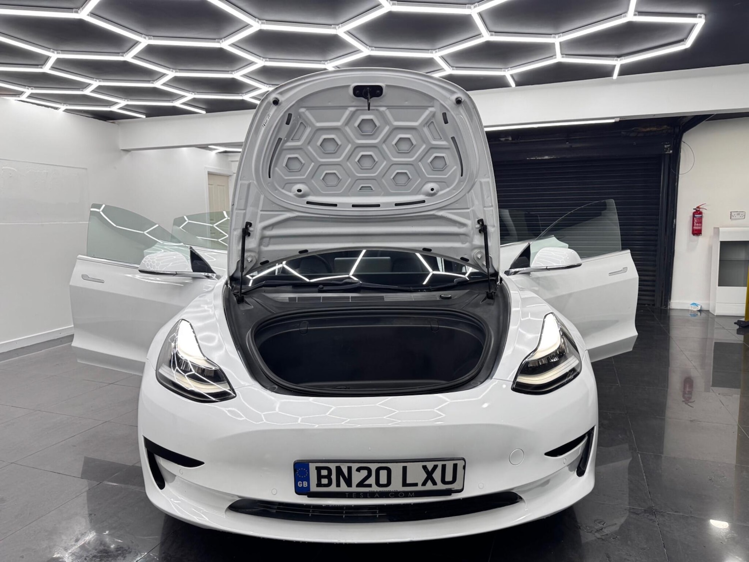 Used Tesla Model 3 2020 for sale - 77909848: Photo 20