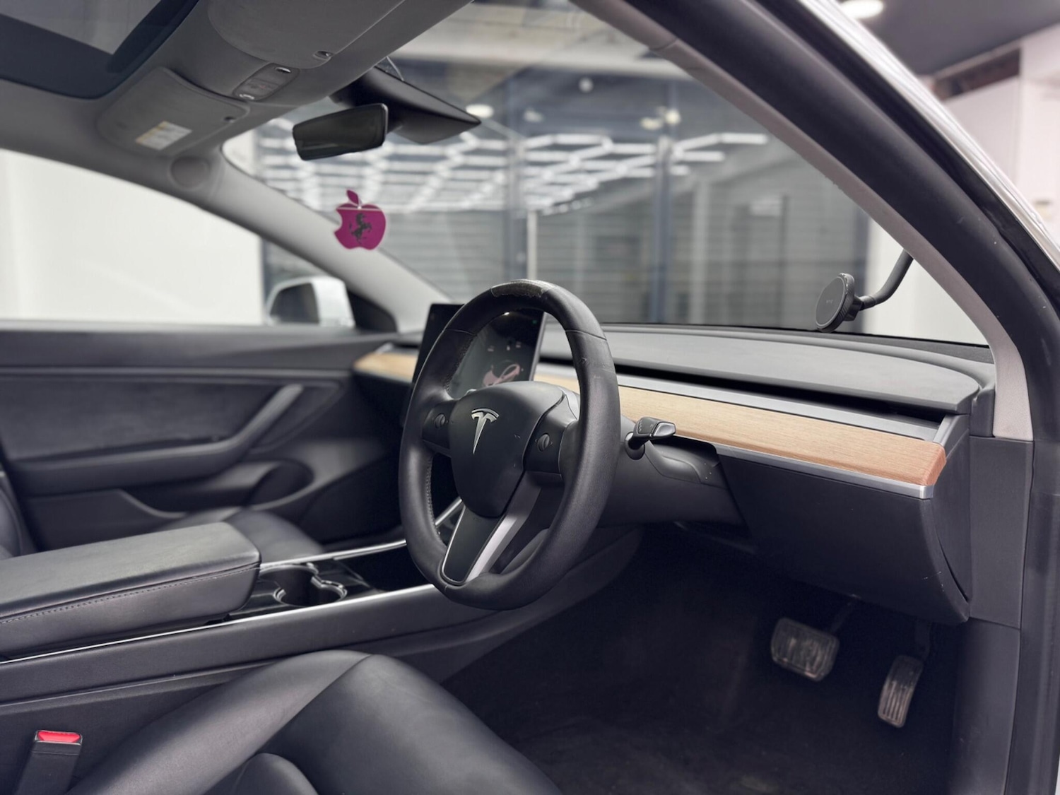 Used Tesla Model 3 2020 for sale - 77909848: Photo 35