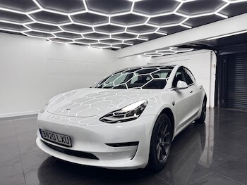 Used Tesla Model 3 2020 for sale - 77909848: Photo
