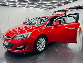 Used Vauxhall Astra 2013 for sale - 79412579: Photo