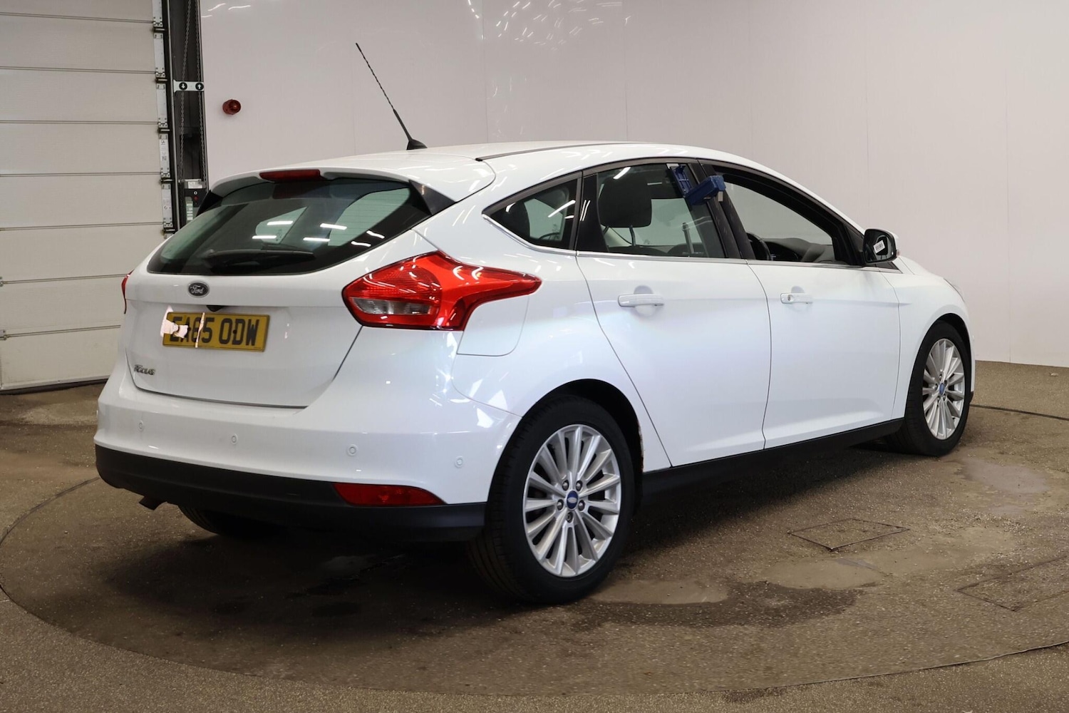 Used Ford Focus 2015 for sale - 77852783: Photo 4