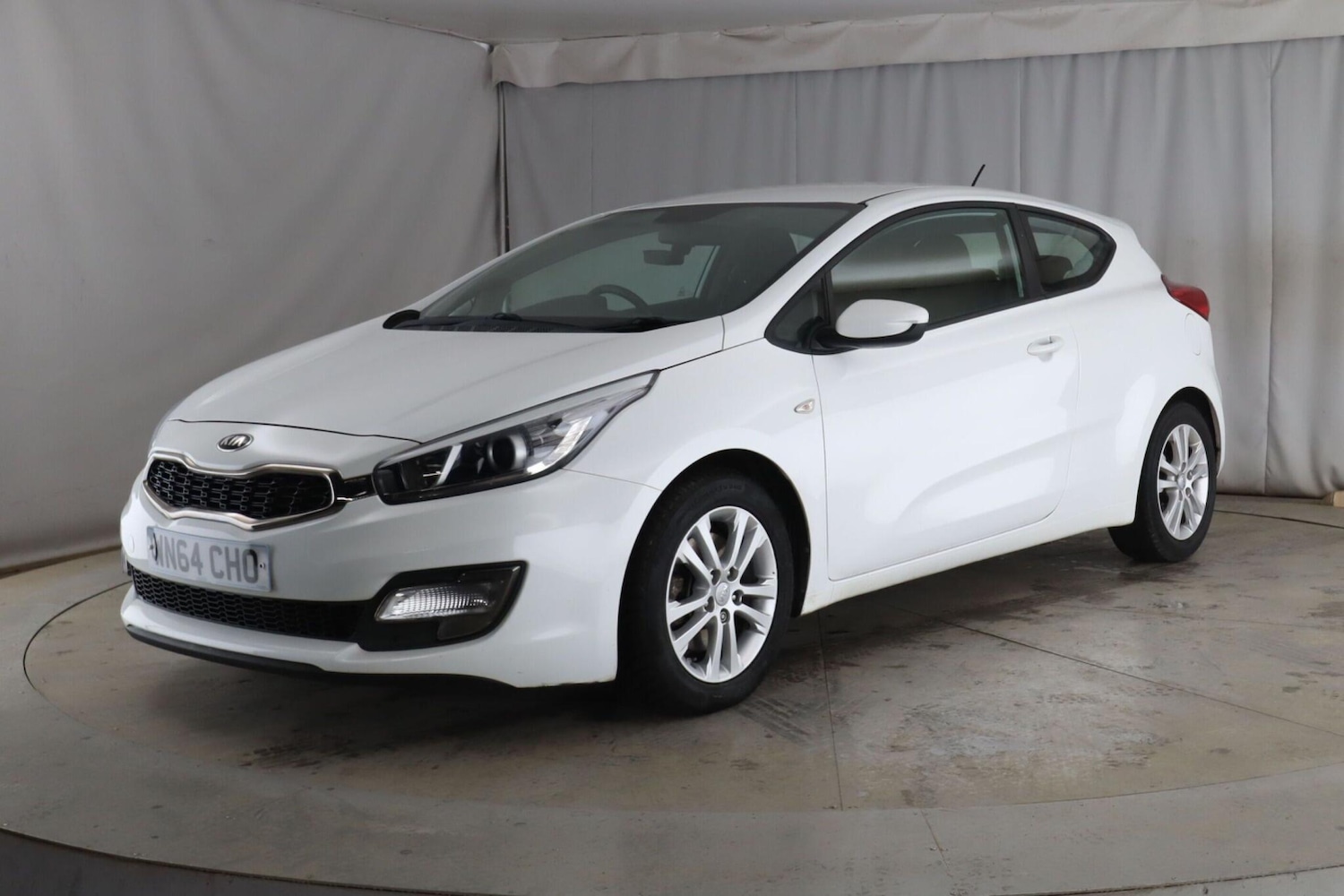 Used Kia Pro Ceed 2014 for sale - 77994002: Photo 2