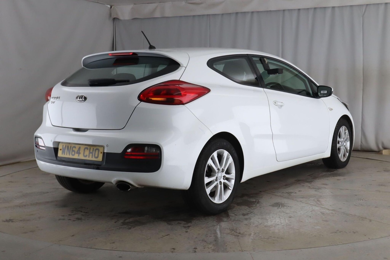 Used Kia Pro Ceed 2014 for sale - 77994002: Photo 3
