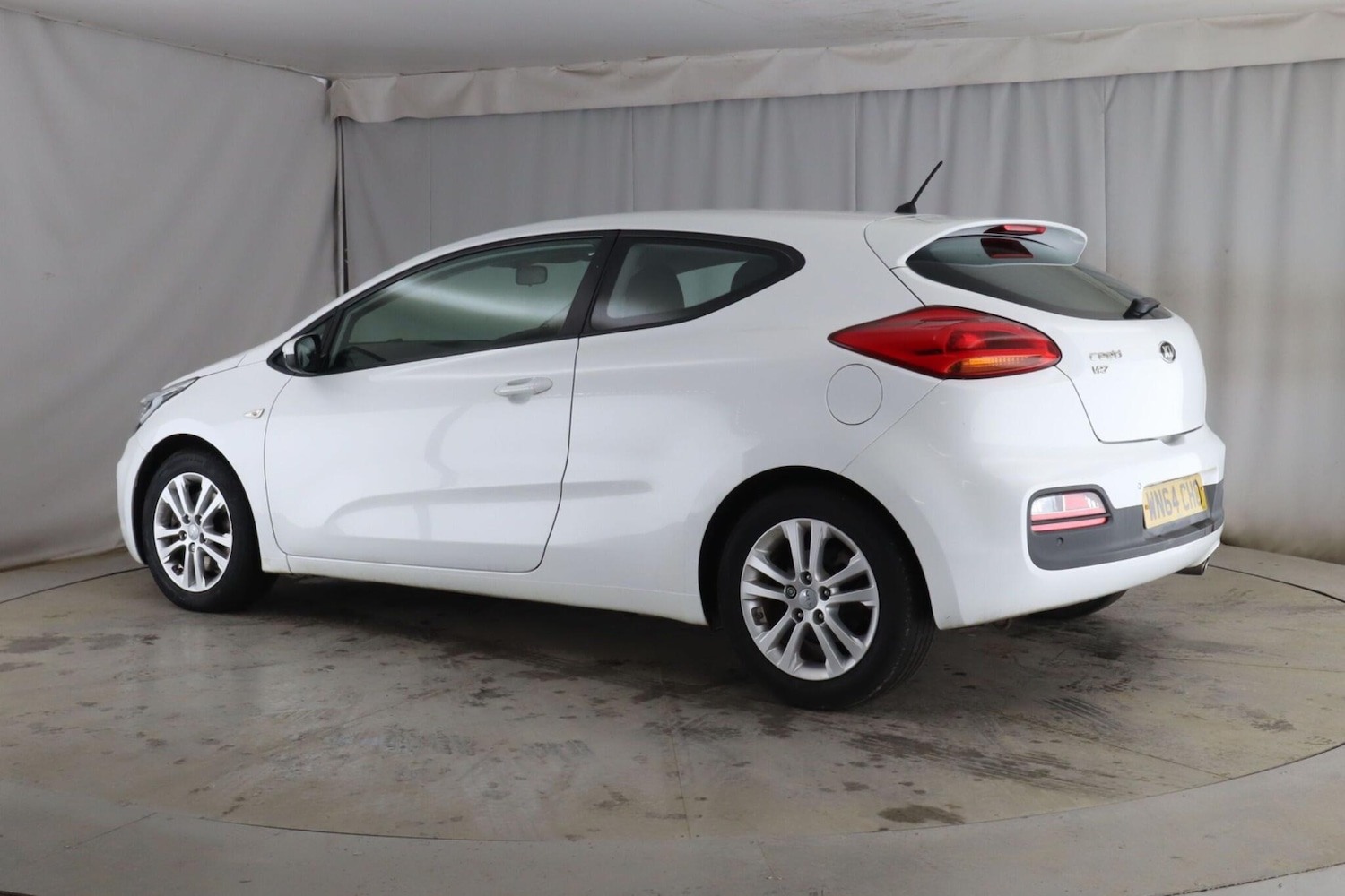 Used Kia Pro Ceed 2014 for sale - 77994002: Photo 4