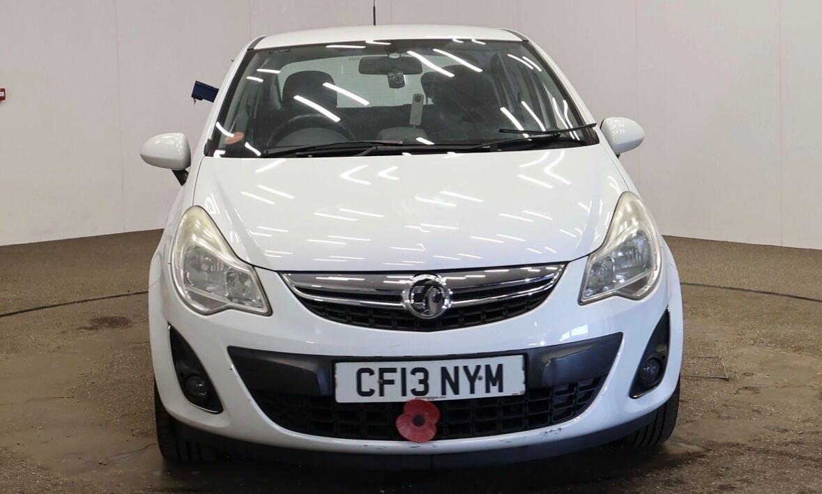 Used Vauxhall Corsa 2013 for sale - 77957482: Photo 3