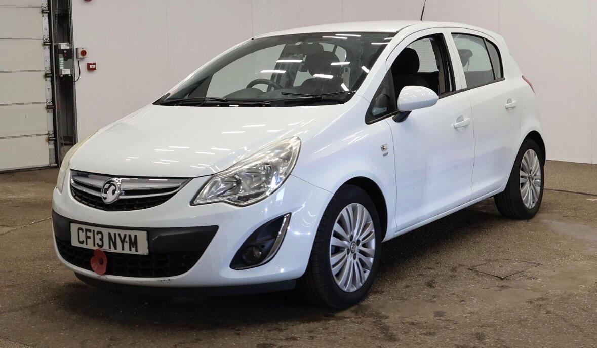 Used Vauxhall Corsa 2013 for sale - 77957482: Photo 5