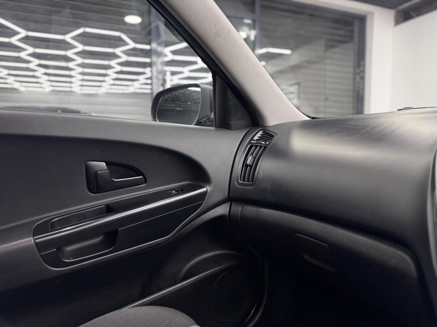 Used Kia Ceed 2011 for sale - 77940601: Photo 9