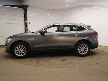 Used Jaguar F-Pace 2016 for sale - 78741259: Photo