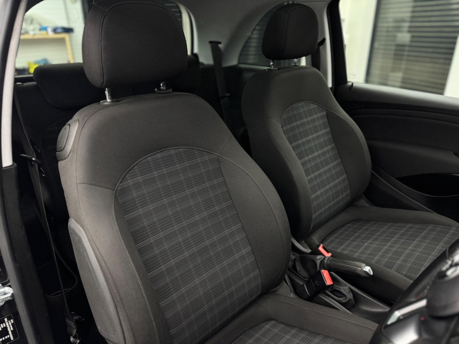 Used Vauxhall ADAM 2015 for sale - 77831683: Photo 17