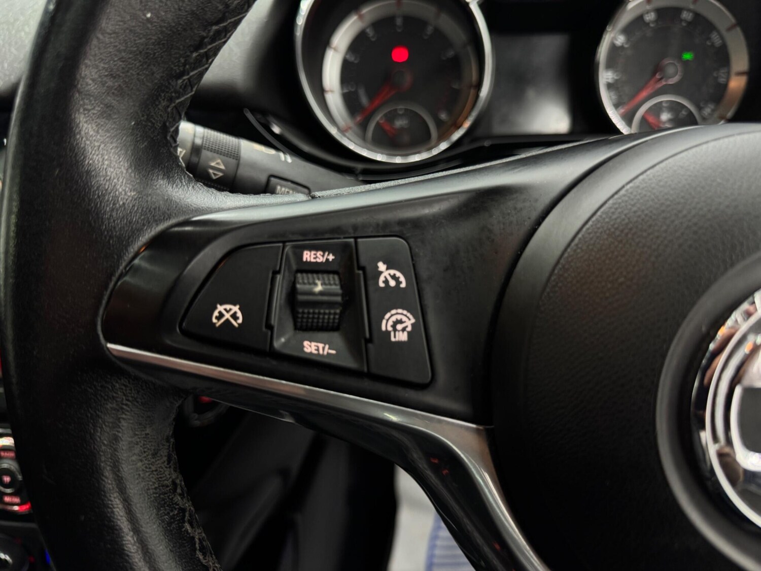 Used Vauxhall ADAM 2015 for sale - 77831683: Photo 19