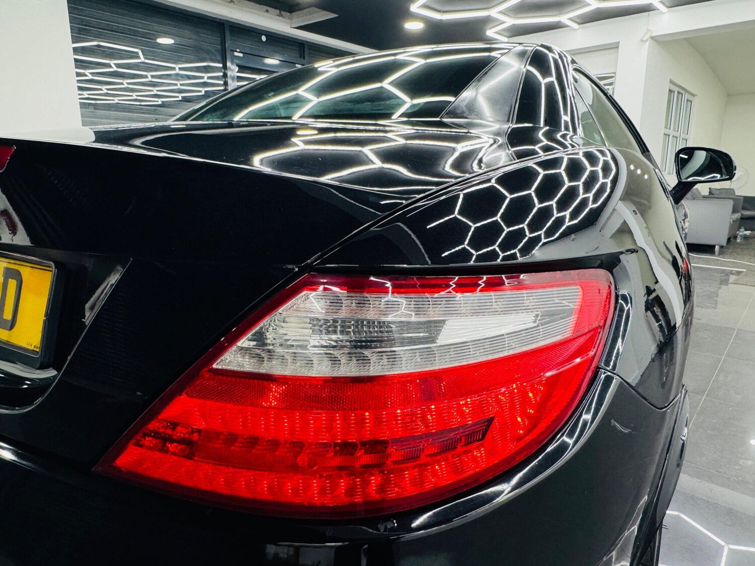 Used Mercedes-Benz SLK 2011 for sale - 77831680: Photo 42