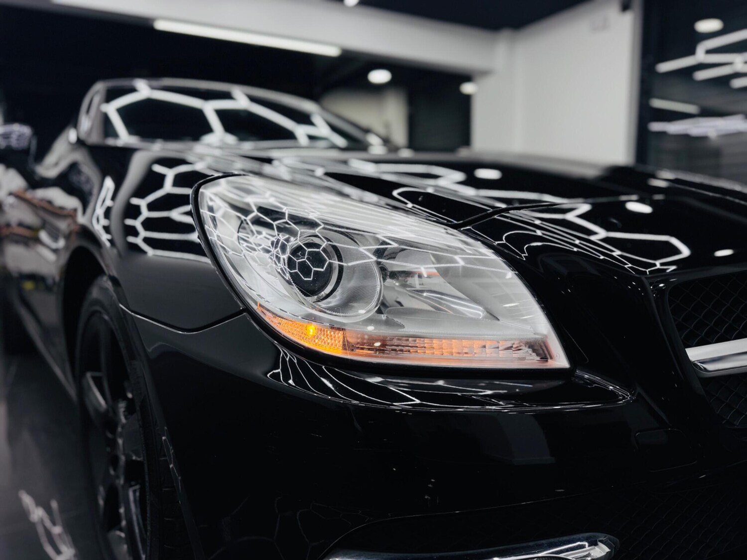 Used Mercedes-Benz SLK 2011 for sale - 77831680: Photo 44