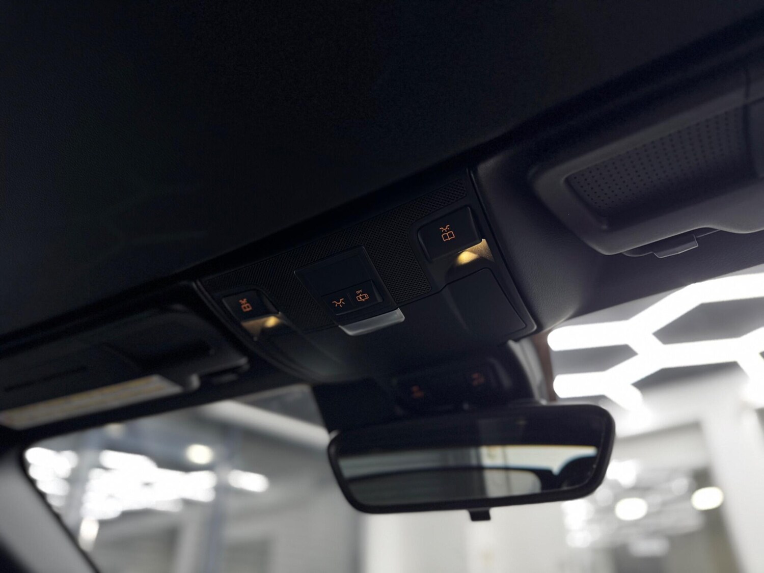 Used Mercedes-Benz SLK 2011 for sale - 77831680: Photo 46